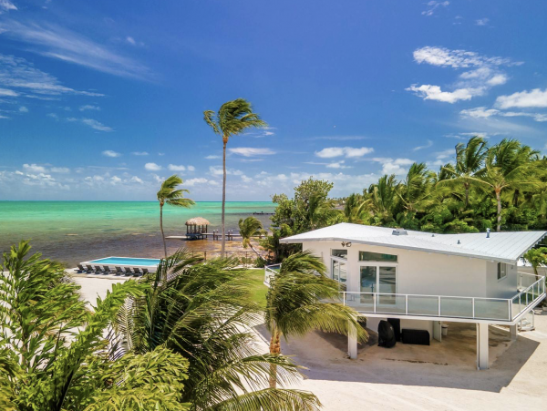 Islamorada Three Bedroom Home with Full Ocean View & Pool